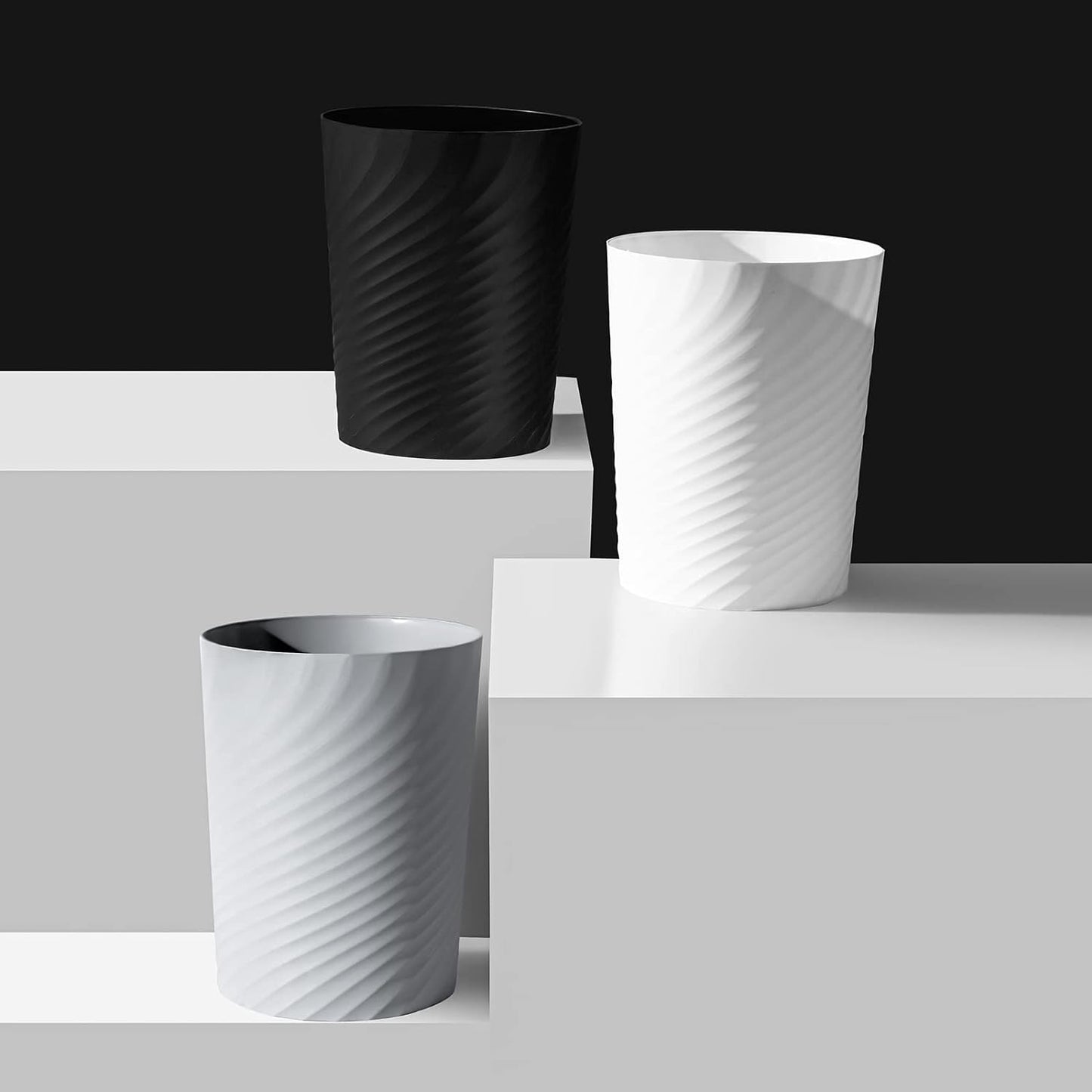 UUJOLY Plastic Small Trash Can Wastebasket, Garbage Container Basket for Bathrooms, Laundry Room, Kitchens, Offices, Kids Rooms, Dorms, (White, 1.8 Gallon/2 Pack)