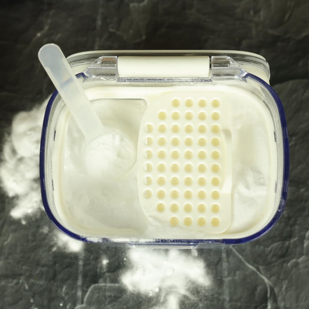 4 Pack – 1 Tablespoon Plastic Measuring Scoop – 14.8 cc / 14.8 ml / ½ oz. – Long Handled Scoop for Protein, Powders, Coffee, Milk Powder, Laundry Soap