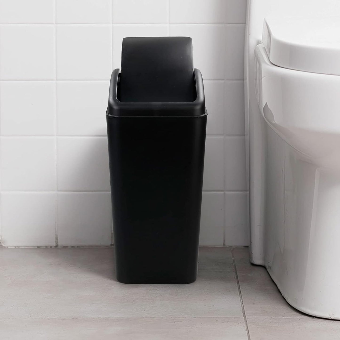 4.2 Gallon Plastic Trash Can with Swing Lid, Swing Top Garbage Can, Black