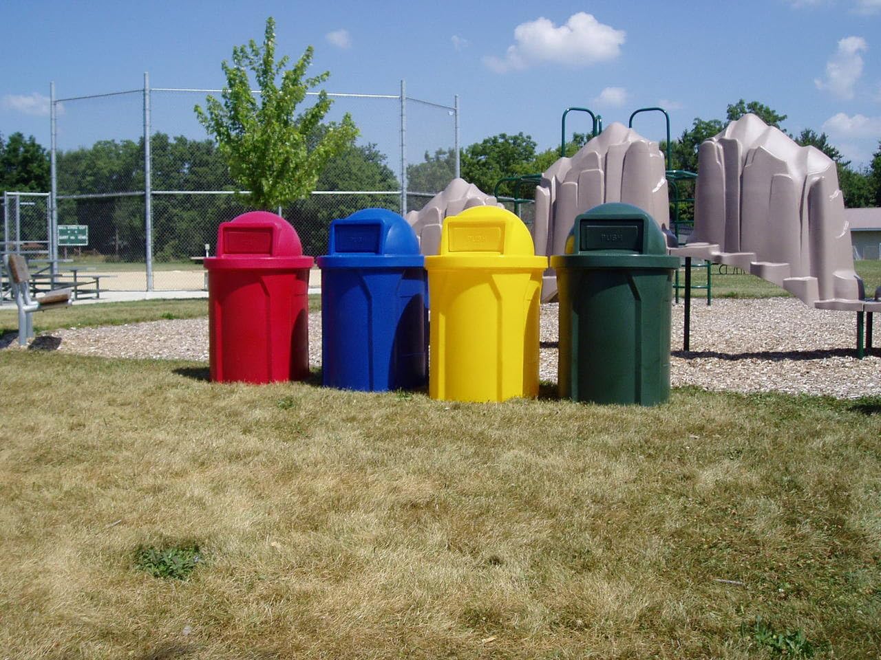 42 Gallon Circle 100% Recycled Plastic Heavy Duty Indoor or Outdoor Commercial Trash Can with Push Open Dome Lid and Internal Liner - Great for Schools and Businesses - Black