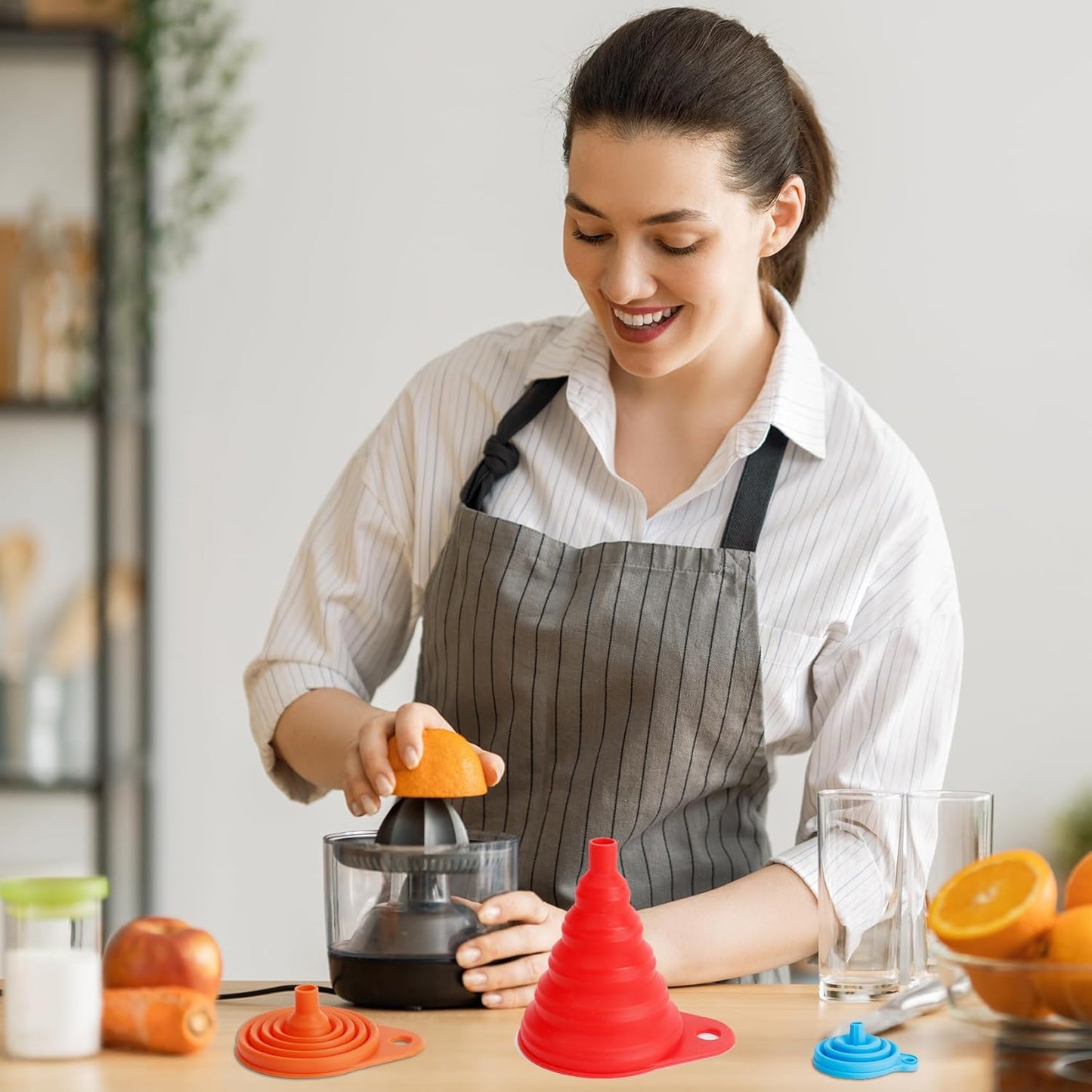 Kitchen Funnel Set of 4, Food Grade Foldable Small and Large Funnel Colorful Silicone Collapsible Funnels Flexible Funnels for Kitchen Use Filling Bottles Liquid Transfer Kitchen Gadgets Accessories